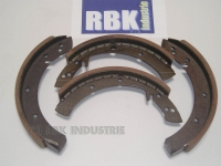 Porsche Bremsbacke 40 x 7 x 266 Aufarbeitung Tausch